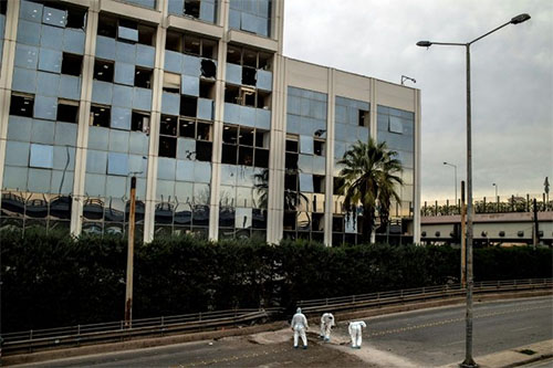 Explosión en Atenas deja importantes daños materiales
